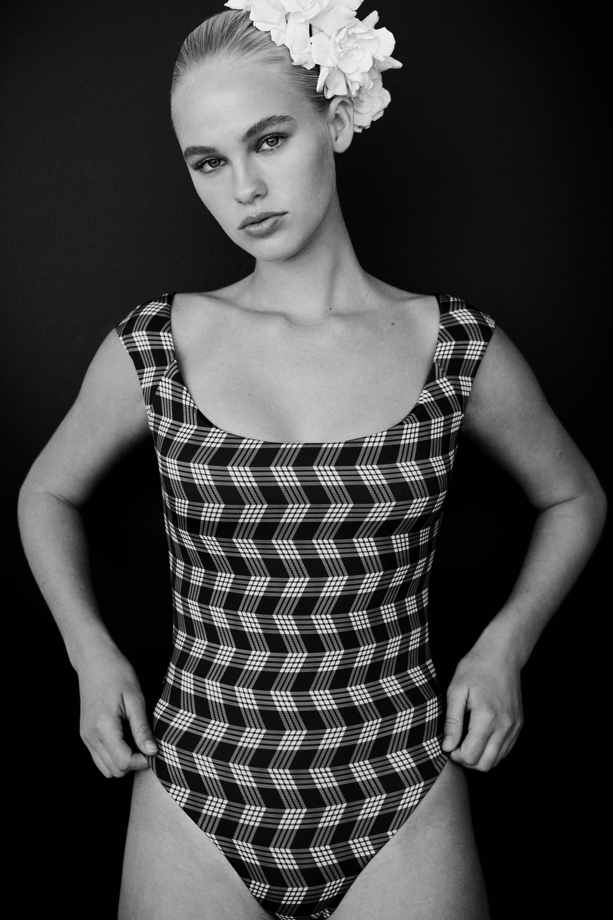 #DOMINO