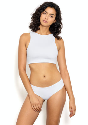 Lovemaker: The Backless Crop Top